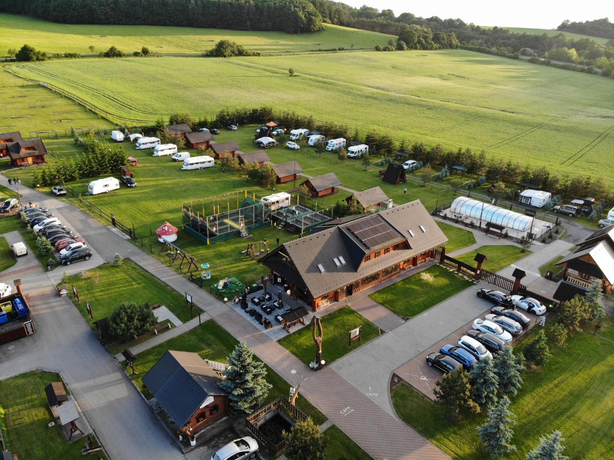 Camp Pacho Hotel Prievidza Exterior photo